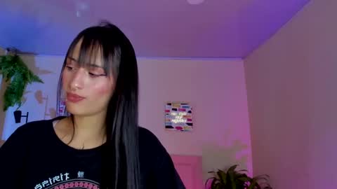 Sarah Ramirez online show from 03-08-25, 06:26