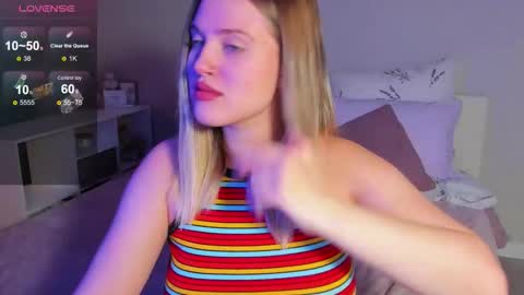 Sarah online show from 10-21-25, 12:33