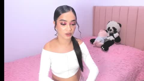 Sarah online show from 10-29-25, 03:31