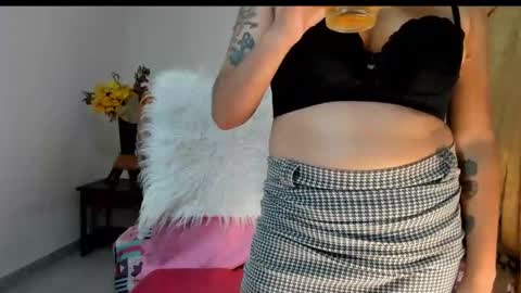 Sarah online show from 10-26-25, 11:09