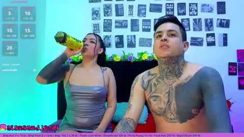 Sarah  Zack online show from 09-22-25, 04:09