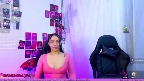 Sarah  Zack online show from 09-29-25, 05:07