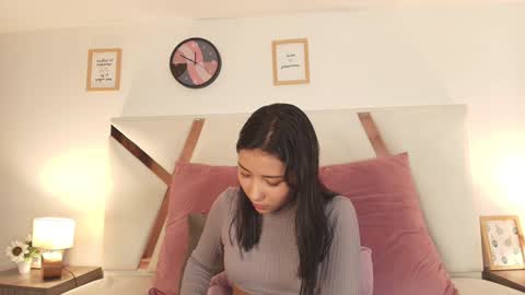 Sarah Evans online show from 12-27-24, 07:24