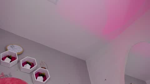 Sarah Evans online show from 01-14-25, 02:19