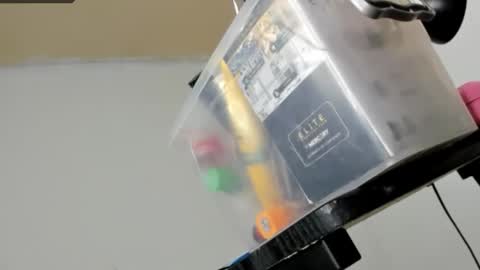 Snapshot of sarahlovexxv chatting on 02-13-26, 08:32 Sarah online show from 02-13-26, 08:32