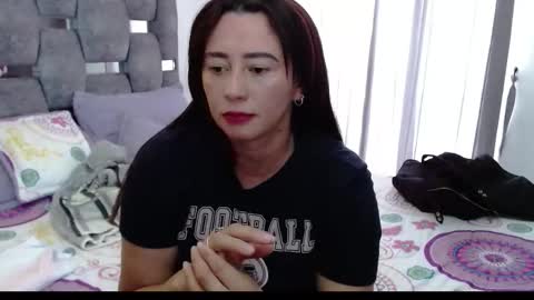 Snapshot of sarahott_1 chatting on 02-03-26, 03:17 Lia online show from 02-03-26, 03:17