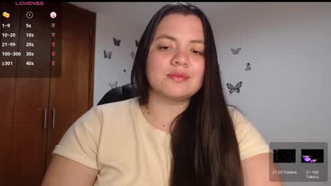 Snapshot of sarahros1 chatting on 10-09-25, 03:48 Sarah online show from 10-09-25, 03:48