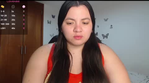 Snapshot of sarahros1 chatting on 10-10-25, 04:11 Sarah online show from 10-10-25, 04:11