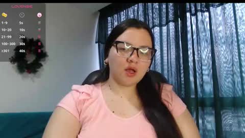 Snapshot of sarahros1 chatting on 11-20-25, 10:31 Sarah online show from 11-20-25, 10:31