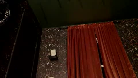 Snapshot of sarahsweetie17 chatting on 10-13-25, 02:55 sarahsweetie17 online show from 10-13-25, 02:55