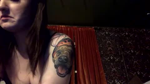 Snapshot of sarahsweetie17 chatting on 11-19-25, 06:02 sarahsweetie17 online show from 11-19-25, 06:02