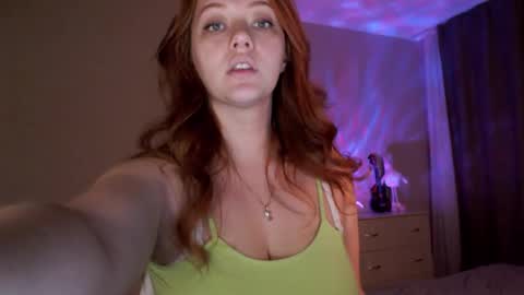 Sarah online show from 12-24-24, 03:58
