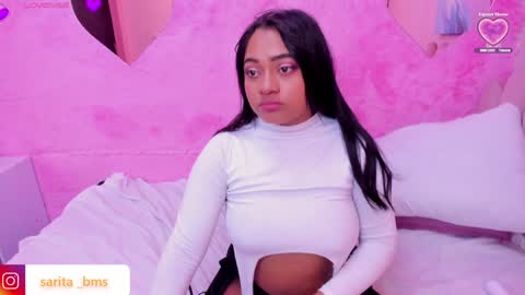 Snapshot of saramagiic chatting on 01-29-25, 05:56 online show from 01-29-25, 05:56