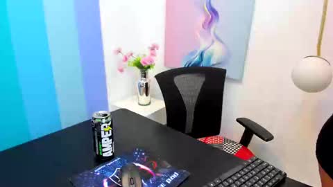 Snapshot of saramagiic chatting on 09-20-25, 03:46 online show from 09-20-25, 03:46