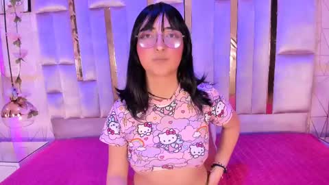 sara  online show from 02-18-25, 05:31