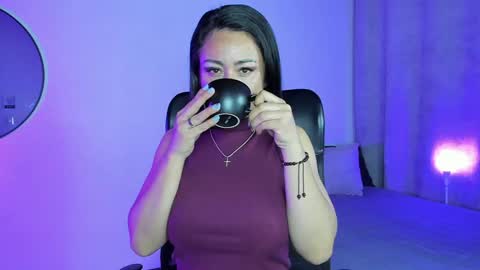 saramilf_69 online show from 02-04-25, 01:38