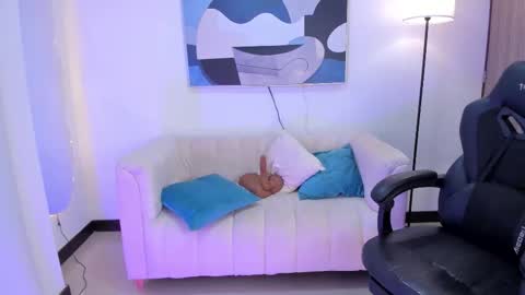 Snapshot of saraparkerx chatting on 11-15-25, 10:37 I am Sara online show from 11-15-25, 10:37