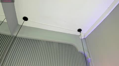 Snapshot of sarariley_ chatting on 11-13-25, 10:41 Sara online show from 11-13-25, 10:41