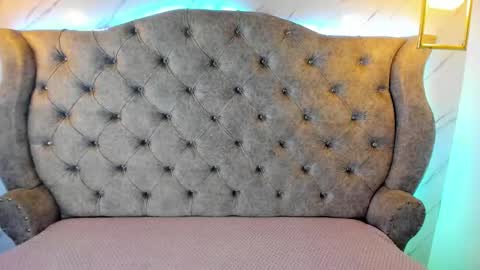 Snapshot of sarasaenz__ chatting on 01-02-25, 11:20 online show from 01-02-25, 11:20