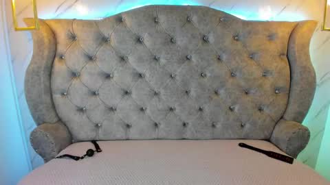 Snapshot of sarasaenz__ chatting on 01-19-25, 11:23 online show from 01-19-25, 11:23