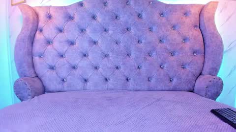 Snapshot of sarasaenz__ chatting on 01-23-25, 02:17 online show from 01-23-25, 02:17