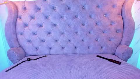 Snapshot of sarasaenz__ chatting on 01-23-25, 05:21 online show from 01-23-25, 05:21