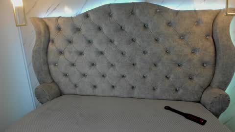 Snapshot of sarasaenz__ chatting on 02-02-25, 06:31 online show from 02-02-25, 06:31