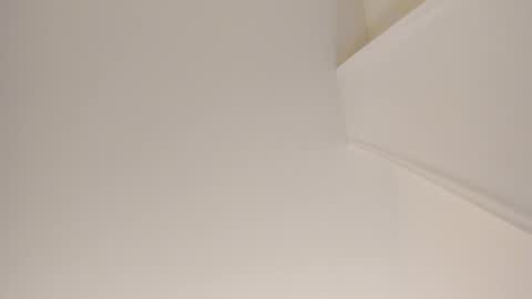 Snapshot of sarasaenz__ chatting on 02-16-25, 11:16 online show from 02-16-25, 11:16