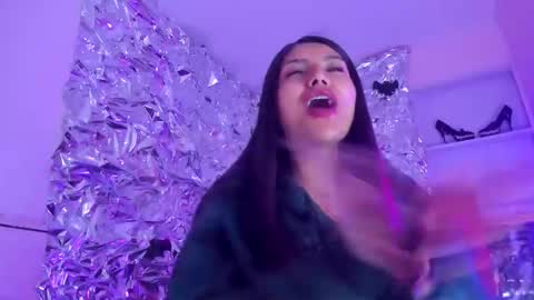 Snapshot of sarastonesx chatting on 11-29-25, 07:22 sarastonesx online show from 11-29-25, 07:22