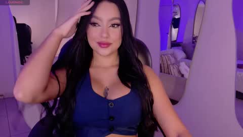 Sara Winstone online show from 01-18-26, 11:47