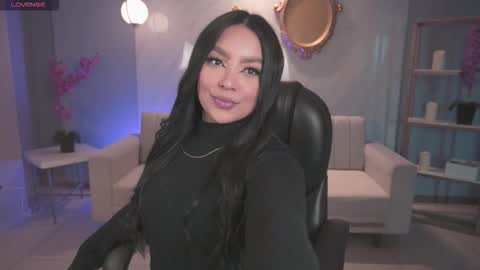 Sara Winstone online show from 02-12-26, 01:39