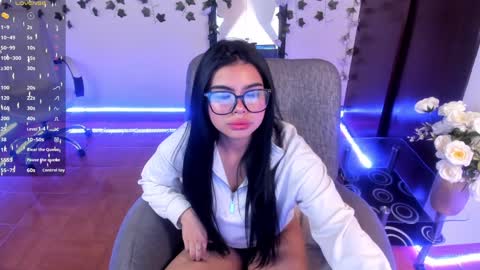 saray__jones online show from 01-11-25, 12:29