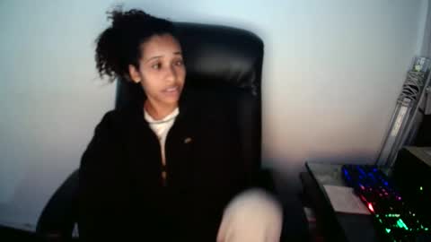 Saray online show from 12-13-25, 09:42