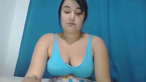 Snapshot of sarayx chatting on 01-10-25, 03:18 mery online show from 01-10-25, 03:18