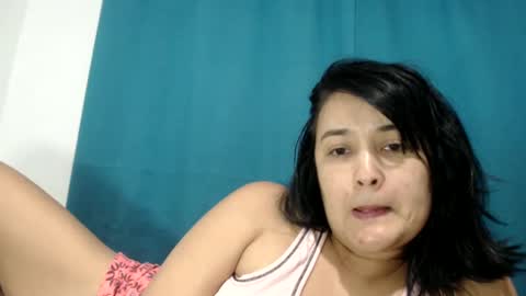 Snapshot of sarayx chatting on 02-10-25, 03:57 mery online show from 02-10-25, 03:57