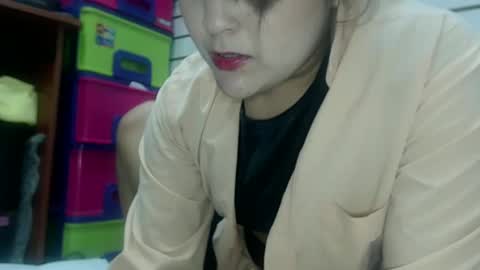 Snapshot of sarayx chatting on 09-11-25, 05:13 mery online show from 09-11-25, 05:13