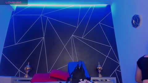 Baby Saren online show from 01-07-26, 12:40