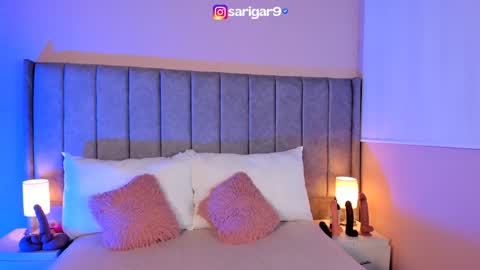 Snapshot of sarigarcia chatting on 12-21-24, 01:10 Sara Garcia online show from 12-21-24, 01:10