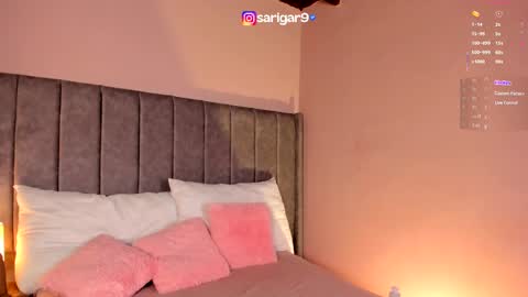 Snapshot of sarigarcia chatting on 10-10-25, 06:01 Sara Garcia online show from 10-10-25, 06:01