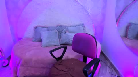 Sara online show from 02-16-26, 04:08