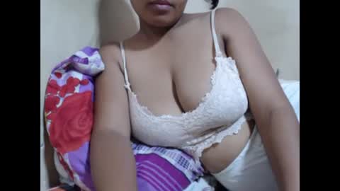 saronette online show from 01-18-25, 07:28