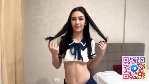 Valentina online show from 11-19-25, 03:12