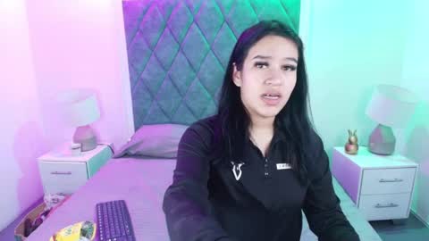 Sasha online show from 04-06-26, 07:15