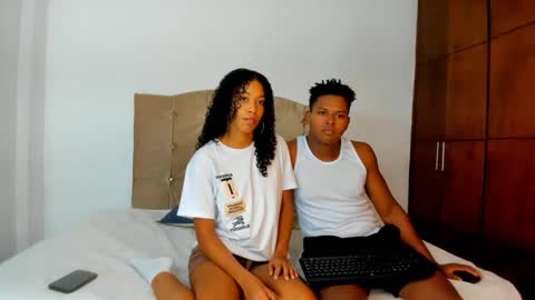 Snapshot of sasha_fox0 chatting on 02-19-25, 11:57 emy online show from 02-19-25, 11:57