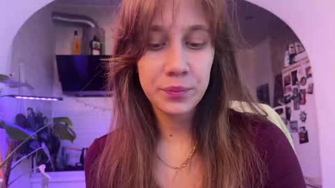 Alexandra Sasha in short online show from 12-15-24, 07:35