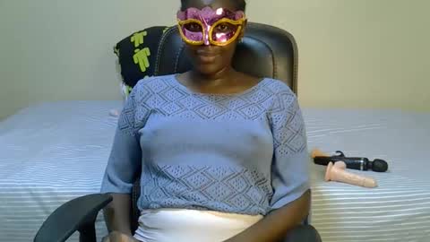 sasha_sexy769 online show from 11-10-25, 06:51