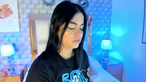 Camila  online show from 11-12-25, 11:32