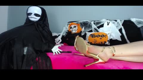 Snapshot of sasha_start chatting on 10-19-25, 09:43 sasha start online show from 10-19-25, 09:43