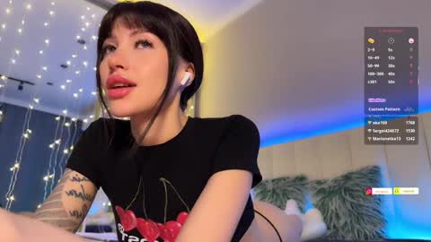 Hi everyone my name is Sasha   online show from 02-16-26, 09:22