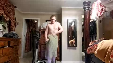 Sasha and Konrad online show from 11-30-25, 03:43